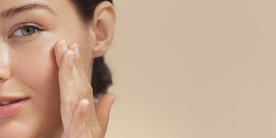femme_avec_glass_skin_lazeo